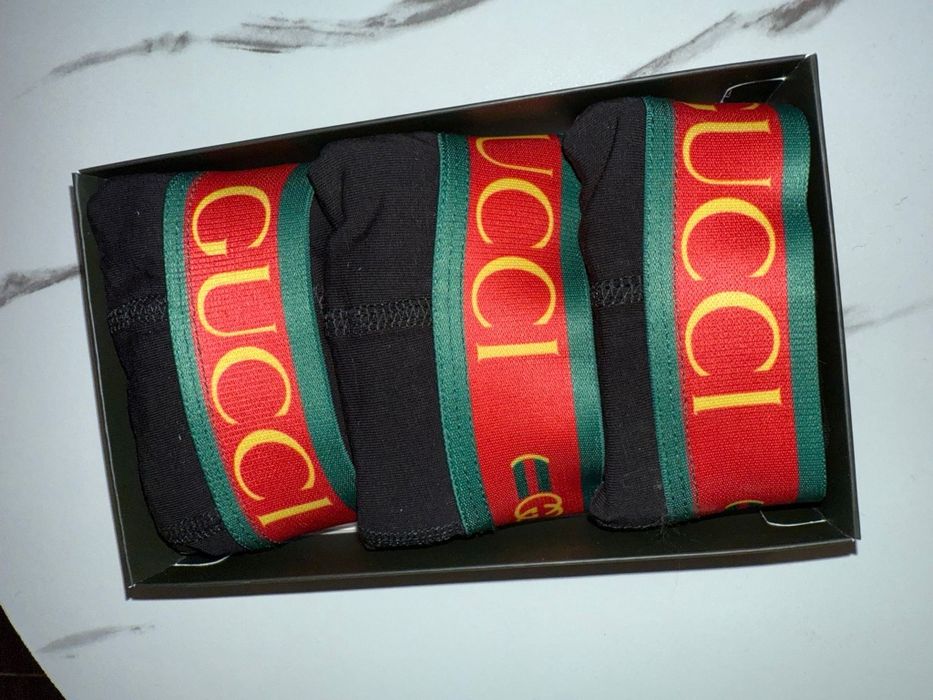 Boxeri gucci sau emporio armani set3buc