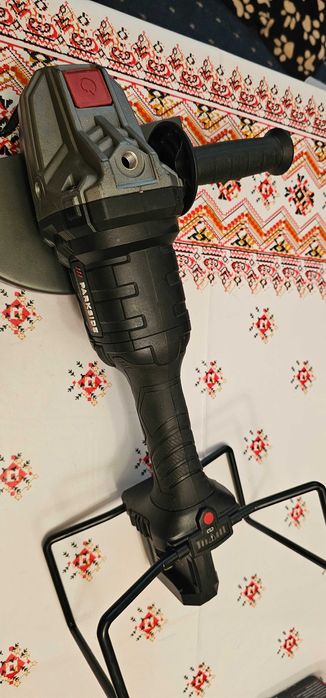 Polizor unghiular fara fir Parkside Performance PWSAP 40-Li A1