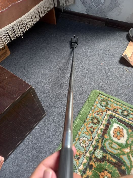 Selfi tayoqcha pultlik