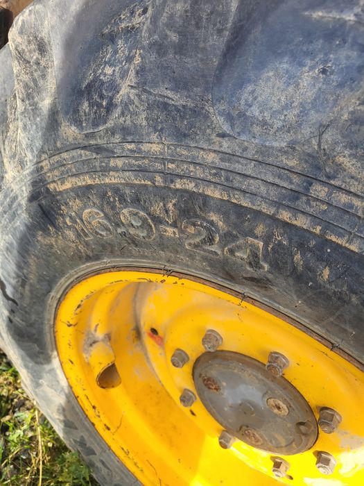 Cauciucuri buldoexcavator 16.9 24 26 28