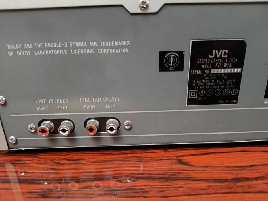 Двухкасетнпя дека JVC KD-W5E