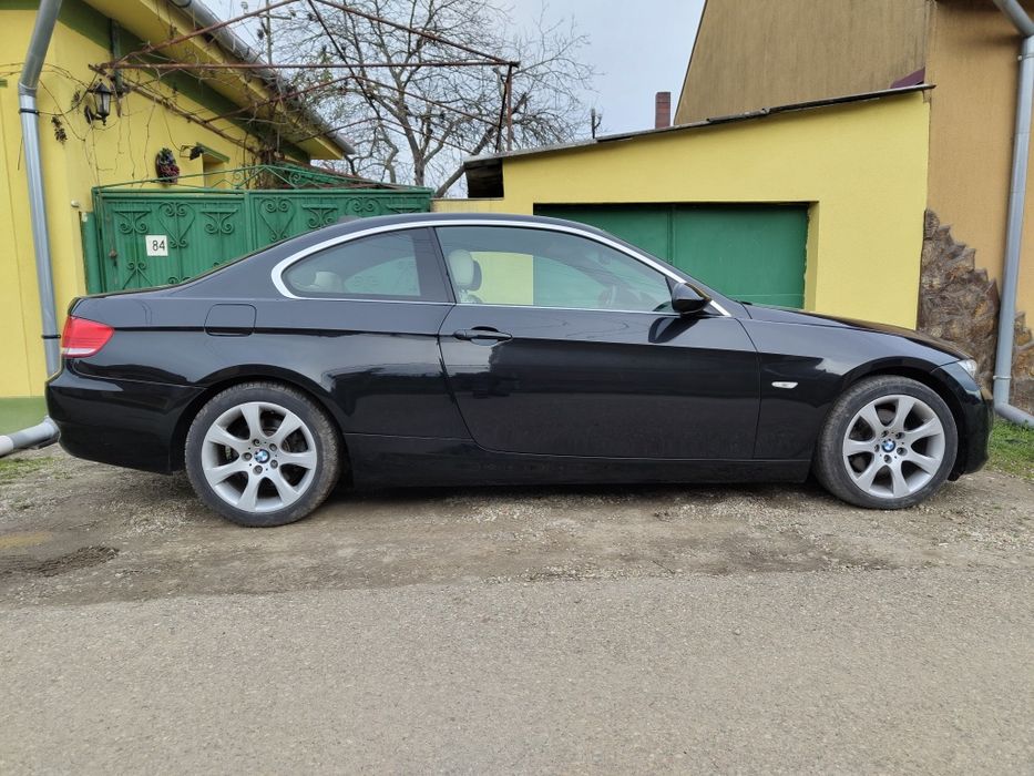 Vand Bmw seria 3 coupe e92 320d 2009