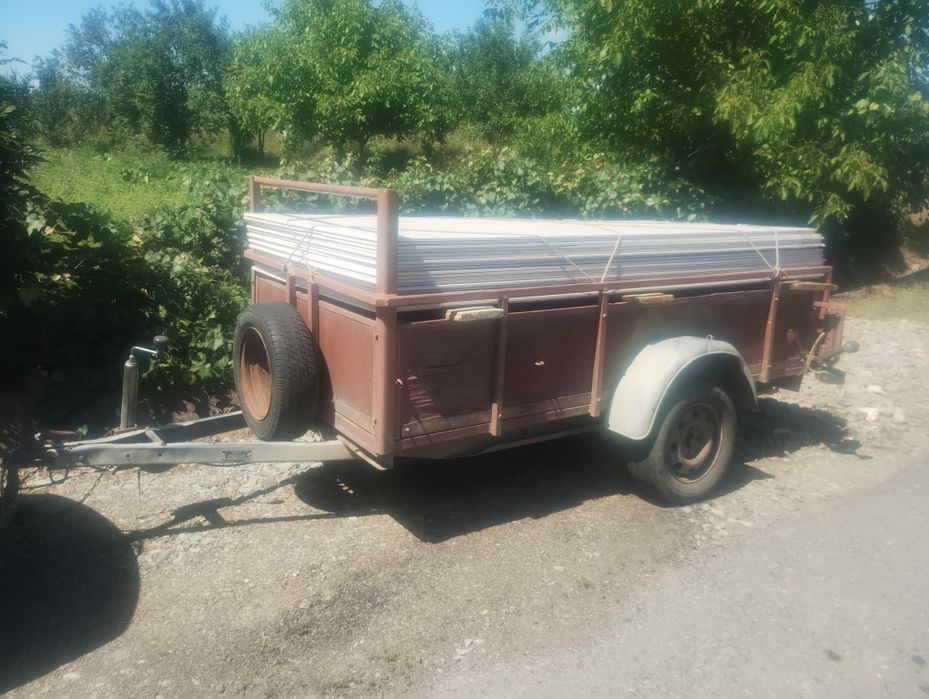 Vând remorcă de 750 kg