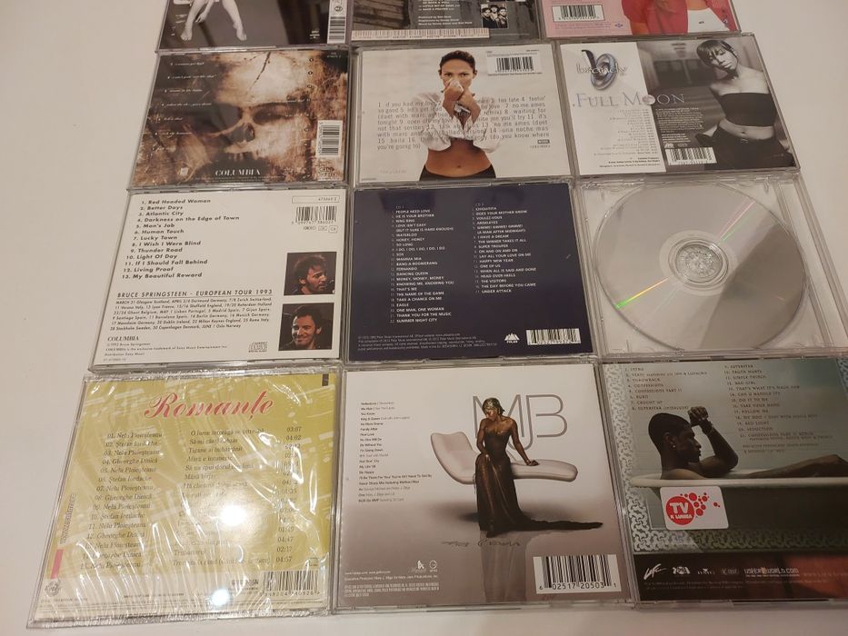 Cd-uri artiști străini. Colecție personală. Stare foarte bună.