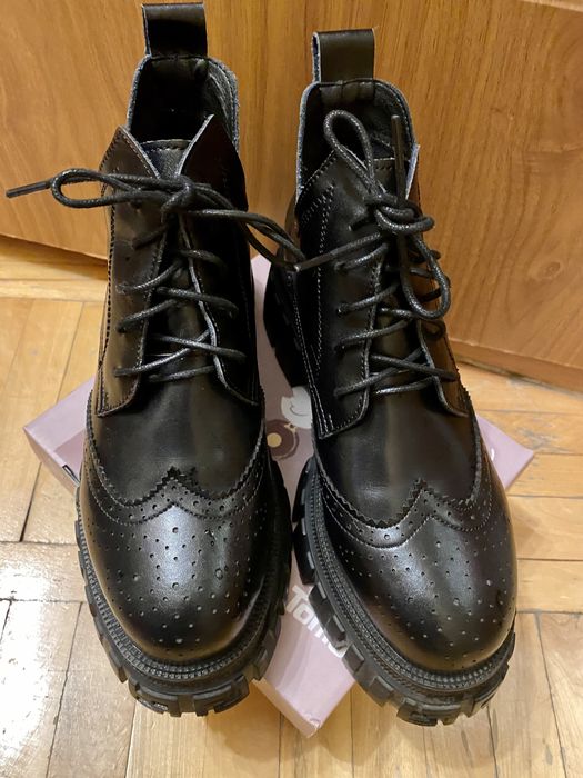 Стильные ботинки натуральная кожа