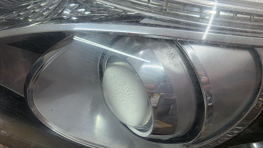 Фарове за Avensis T27 2014