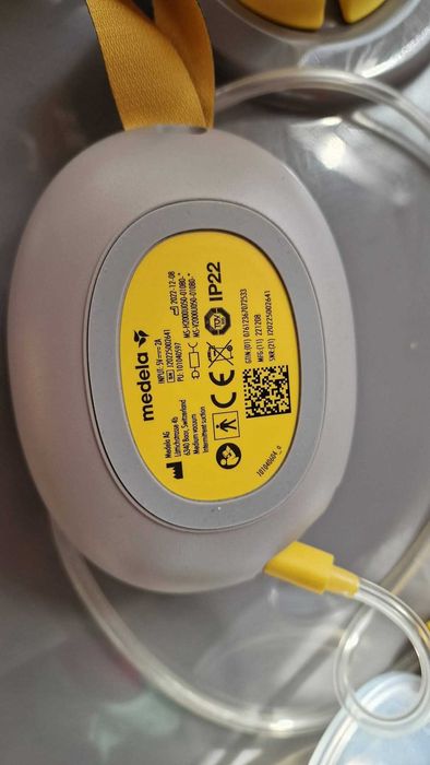 Помпи за кърма Medela и  Cangaroo