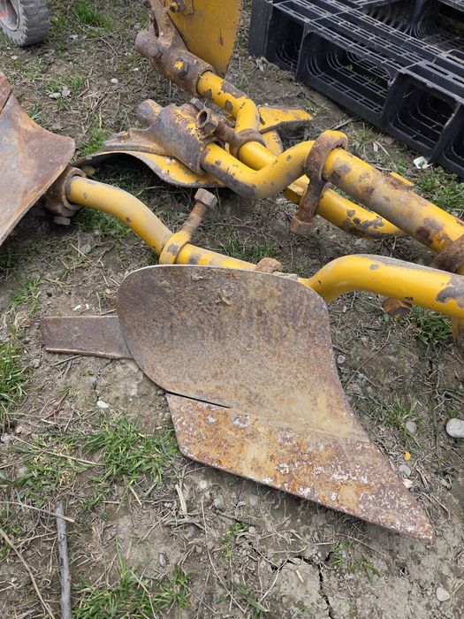 Componente plug reversibil