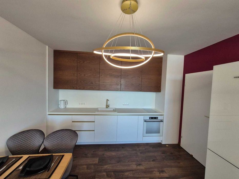 Продава се Двустаен апартамент в София, Кръстова вада - 67 кв.м за 1751 €/кв.м - Снимка #1