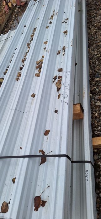 Tablă pentru gard sau hală