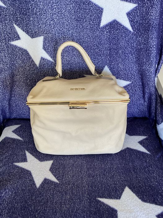 Дамска кожена чанта