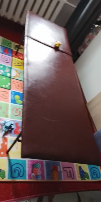 Продам кушетку за 20 тысяч