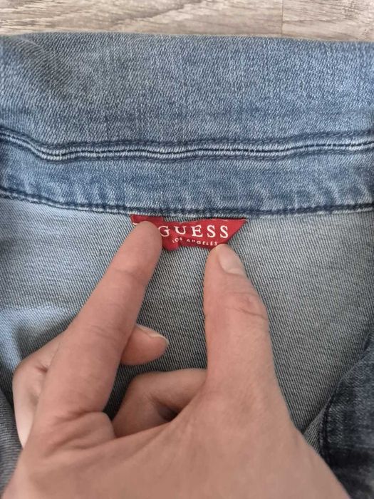 Оригинална дънкова рокля GUESS (размер XS)