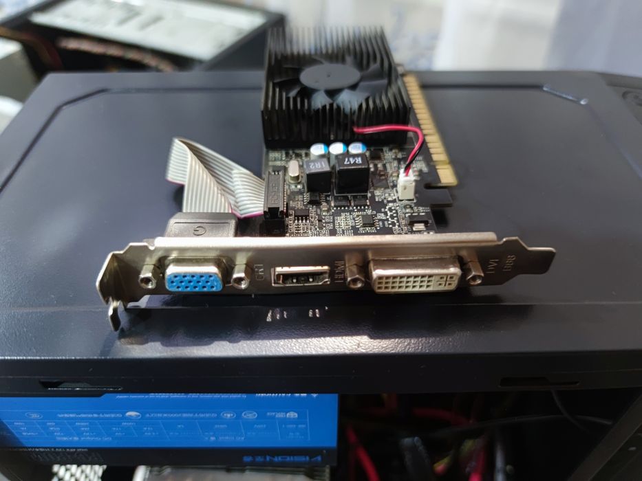 GT 730 2GB ideal holatda