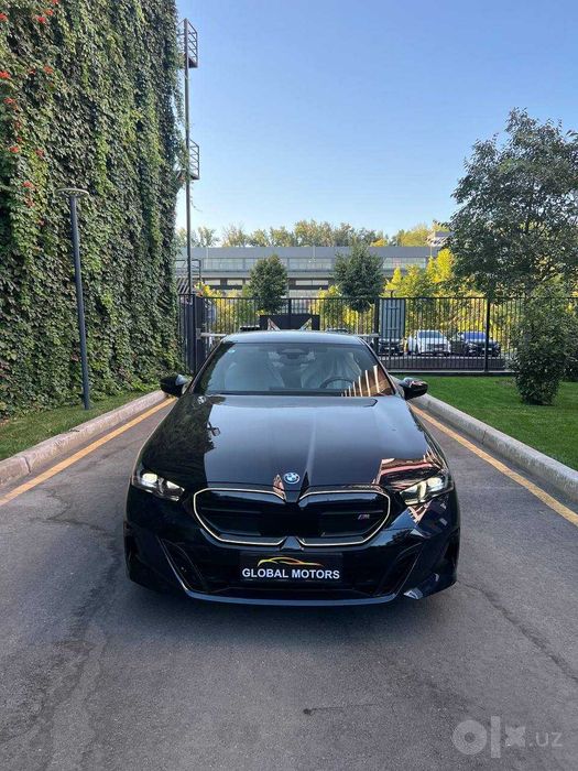 BMW I5 M60 Автомобиль в наличии.
