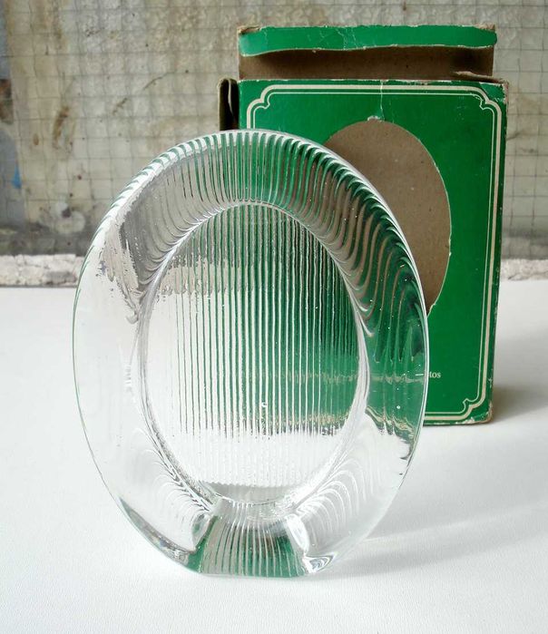 Стъклена фоторамка с елипсовидна форма