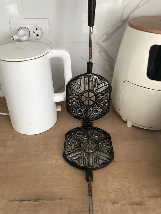 Вафельница советская