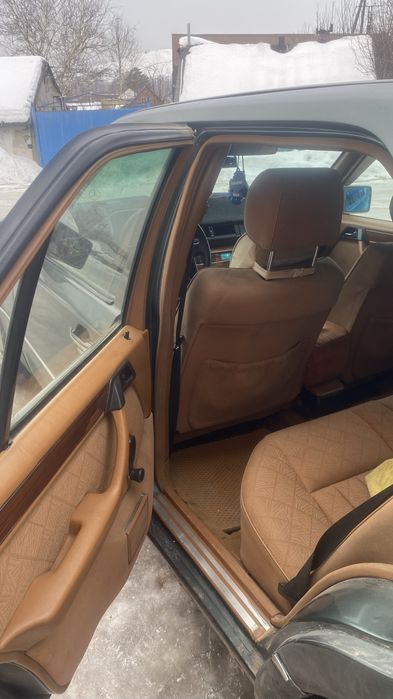 Продам Мерседец Е280