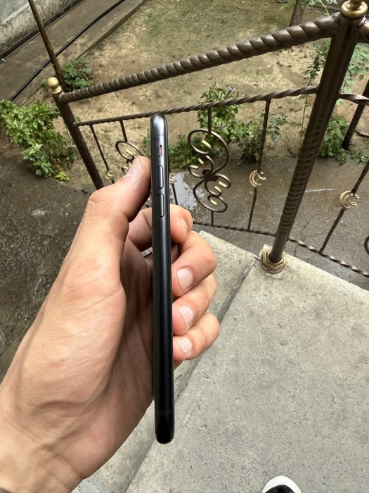 iPhone Xr 64Gb 75% korobkali