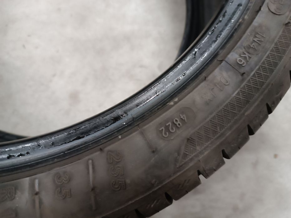 2buc Anvelope Vara 255 35 18 Kleber dot2022