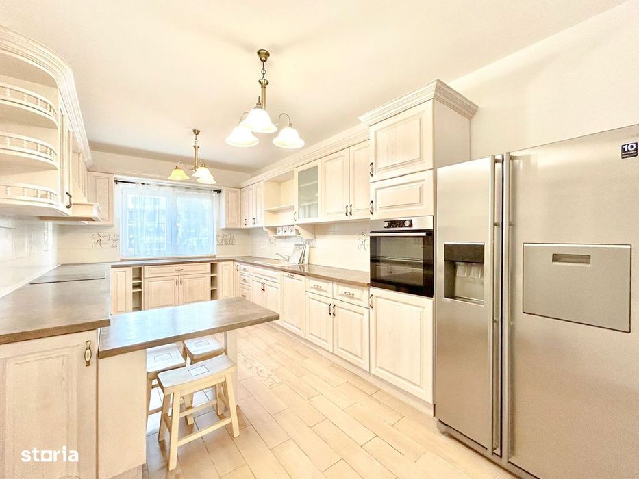 Villas for Rent I London Residence Pipera | 5 Bedrooms | Tennis Court
