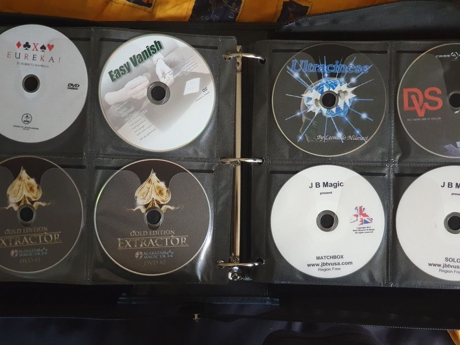 Vand colecție DVD cu trucuri, magicuri, pt copii și adulți