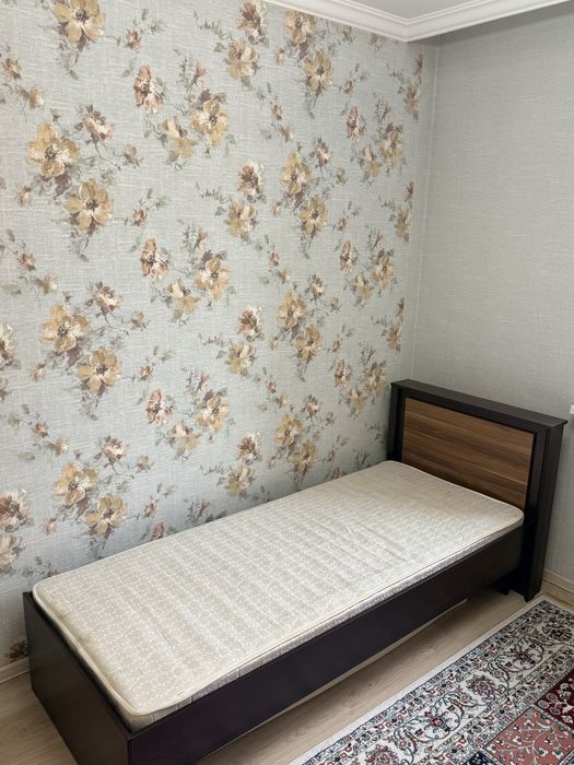 Односпальная кровать 80×200 (2 шт)  Б/у