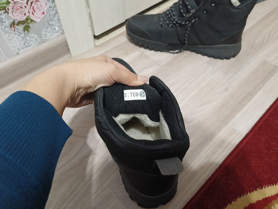 Продам мужскую обувь