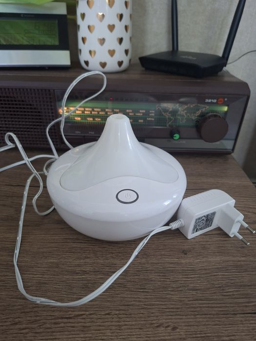 Difuzor de aromaterapie / umidificator ultrasonic.