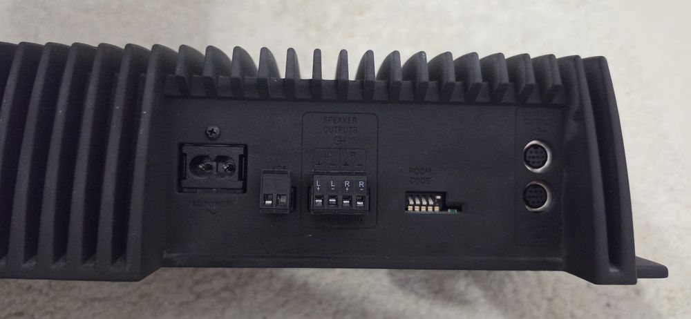 Amplificatoare Bose Lifestyle SA3 si SA2 Multi-zone + telecomenzi RC48