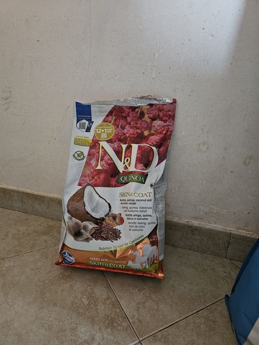 Хипоалергенна суха храна за куче