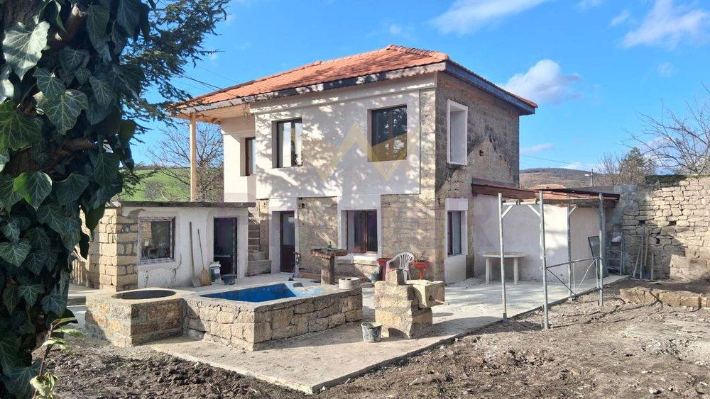 Продава се Къща в с. Манастир, Област Варна - 100 кв.м за 408 €/кв.м - Снимка #2