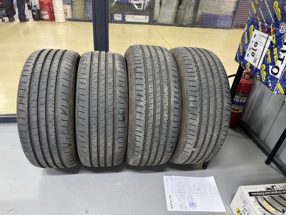 Шины Bridgestone R17