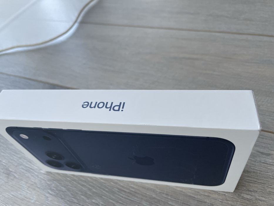 iPhone 17 ProMax Deep Blue, 256GB, Sigilat