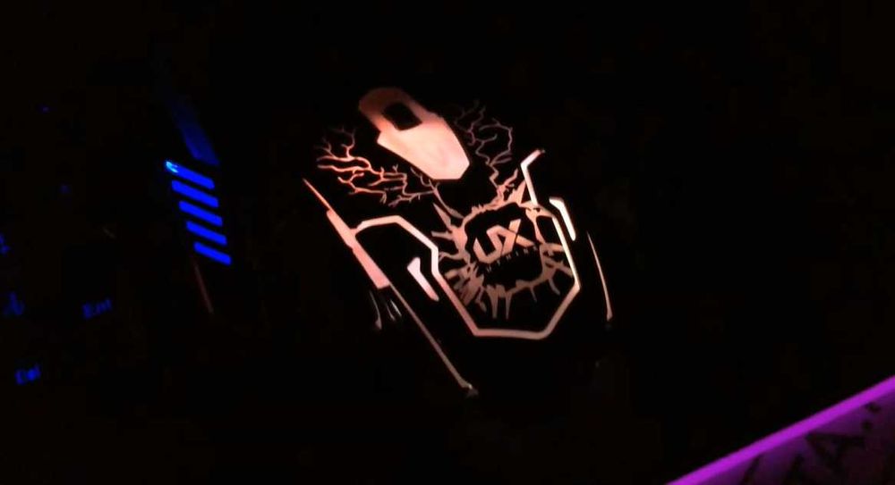 Нова клавиатура с usb мишка, геймърска клавиатура с подсветка AT-V100