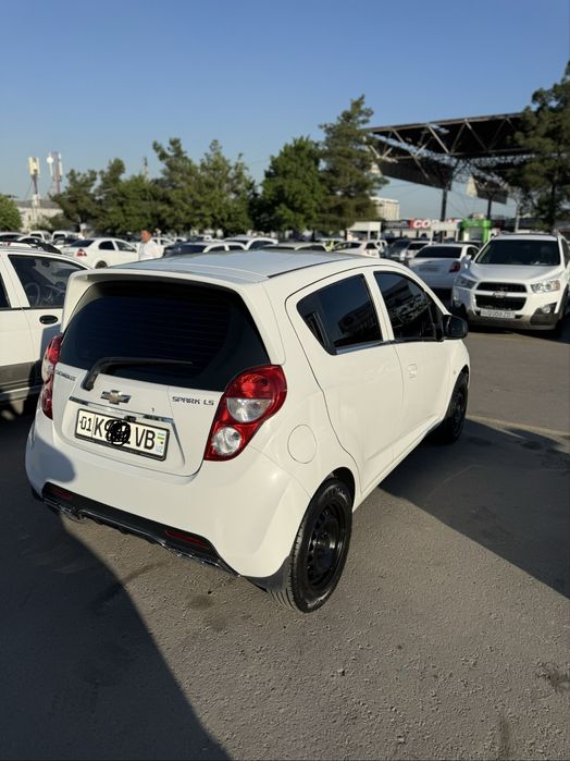 Chevrolet Spark 2016 — 3