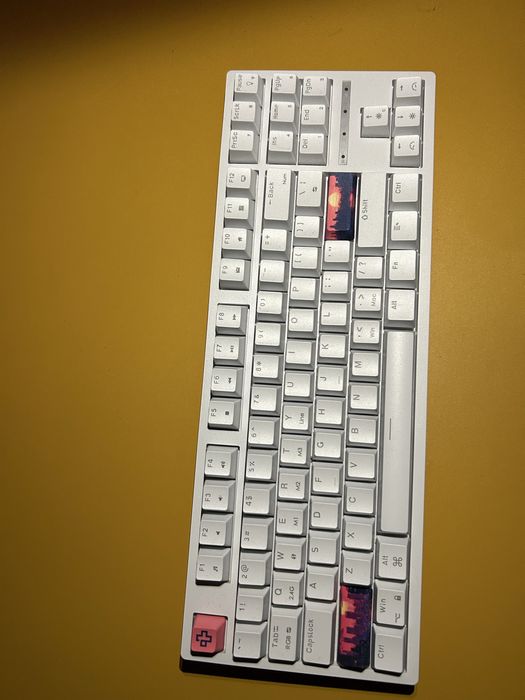 Tastatura gaiming qwerty key-250 lei