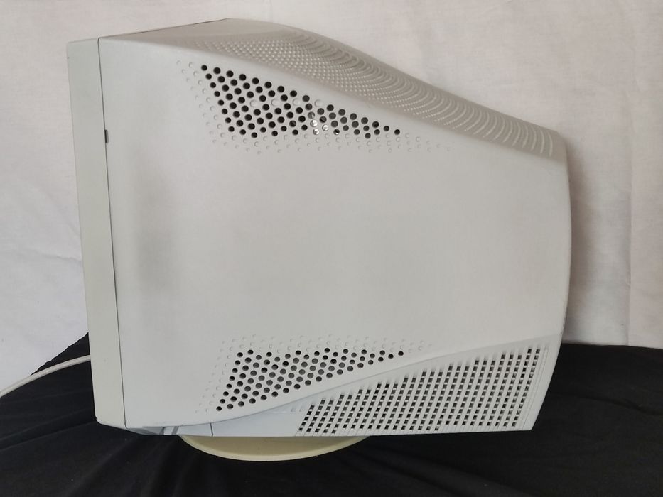 Мониторы ЭЛТ (CRT)