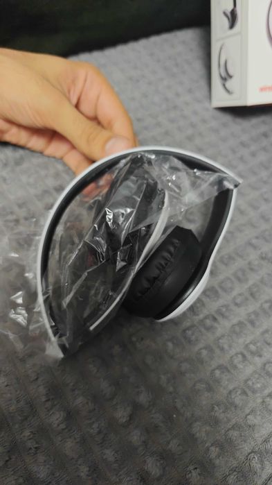 Căști Wireless P47 Bluetooth 5.0 Over-Ear, Pliabile, Bass Puternic și Microfon