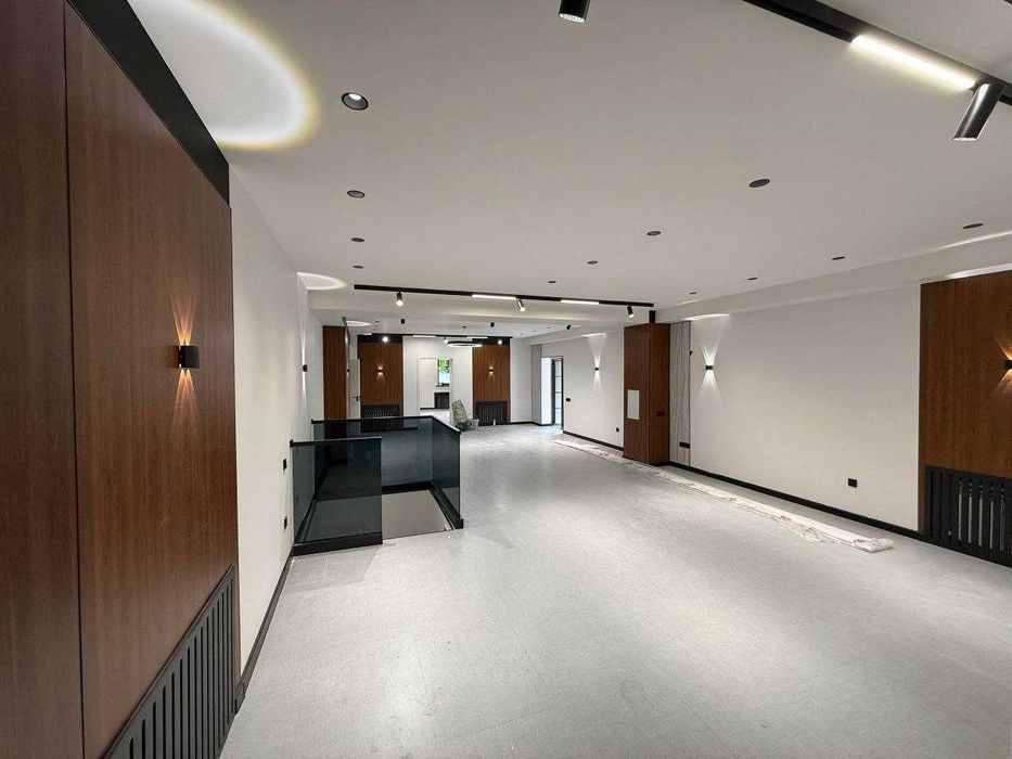 910 м² | Нукусская | 1 линия | готовый бизнес | 1.9 млн y.e