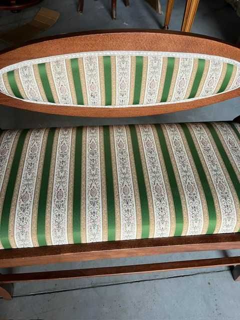 Bancuta clasica pentru hol!