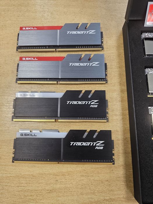 32GB(4x8GB) DDR4 3200Mhz CL14 B-die с доживотна  гаранция!