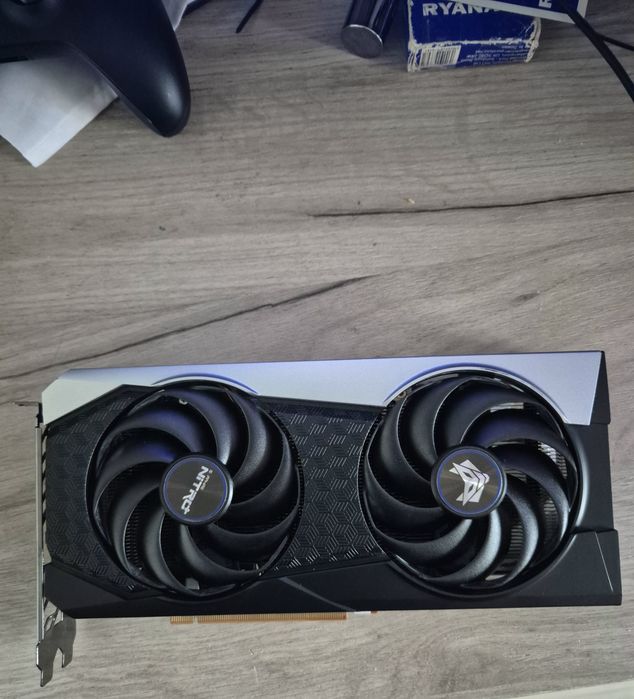 Sapphire Nitro+ RX 6600 XT 8GB – нова термопаста и термопадове, пълна профилактика
