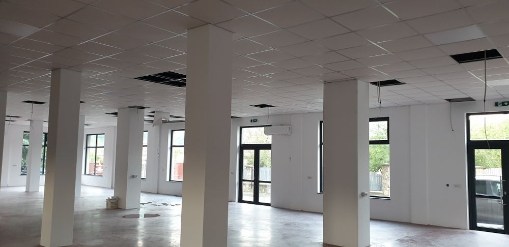 Constructor Meserias - Amenajari interioare si exterioare