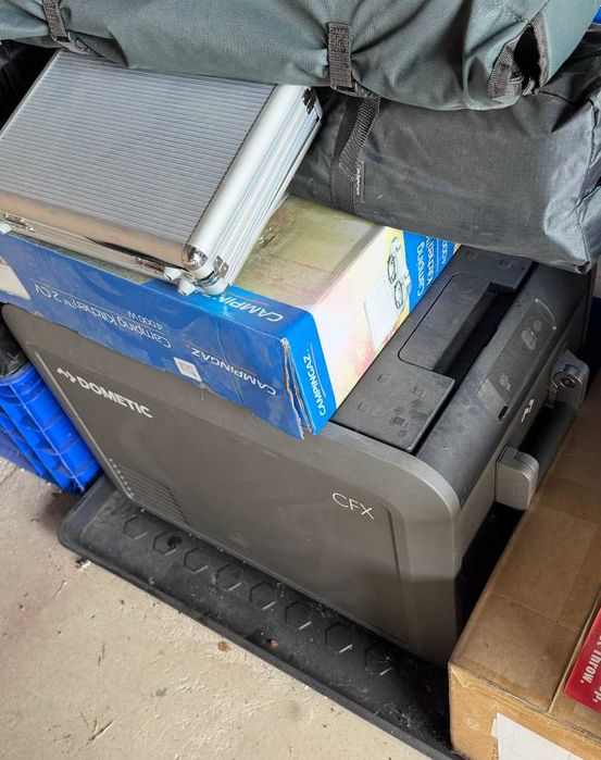 Frigider Auto - Dometic CFX5 45 Electric Cooler