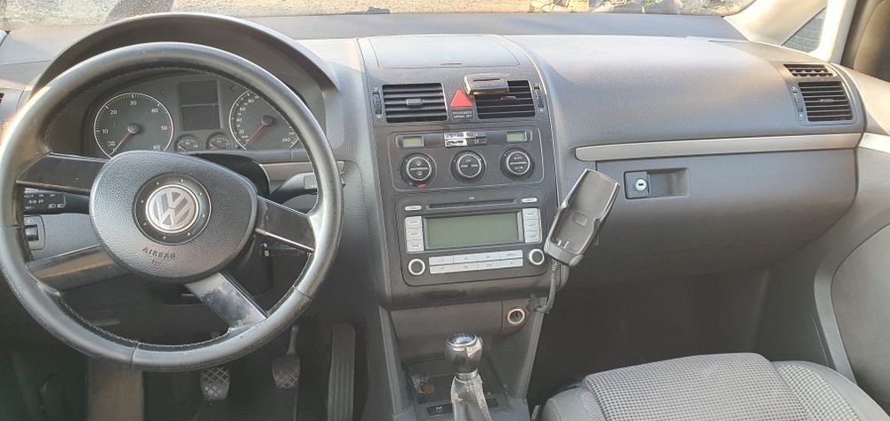 Vw Touran 2.0 tdi - 140ps на части