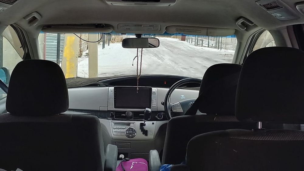 Минивен тойота Estima