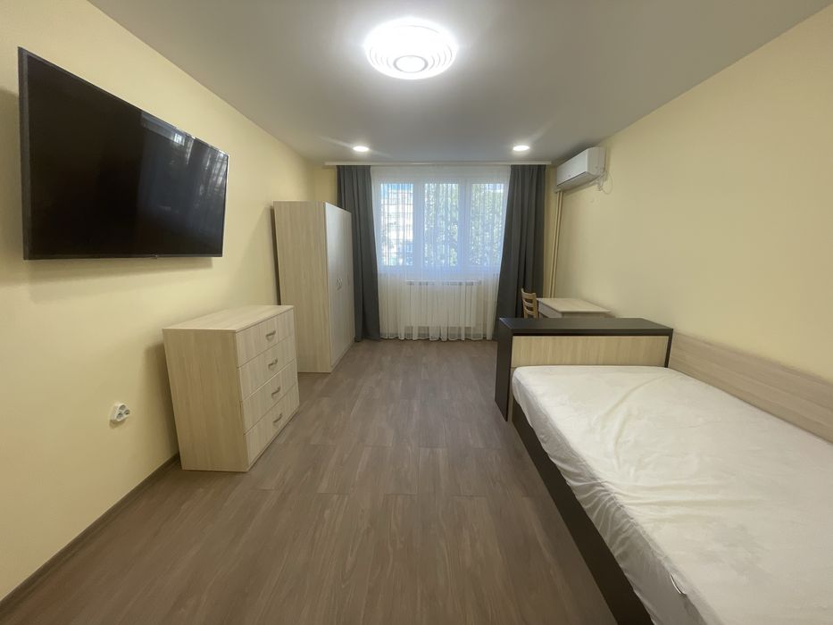Дава се под наем Тристаен апартамент в Плевен, Дружба 1 - 70 кв.м за 550 € - Снимка #3
