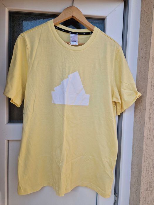 Tricou Adidas Marimea M