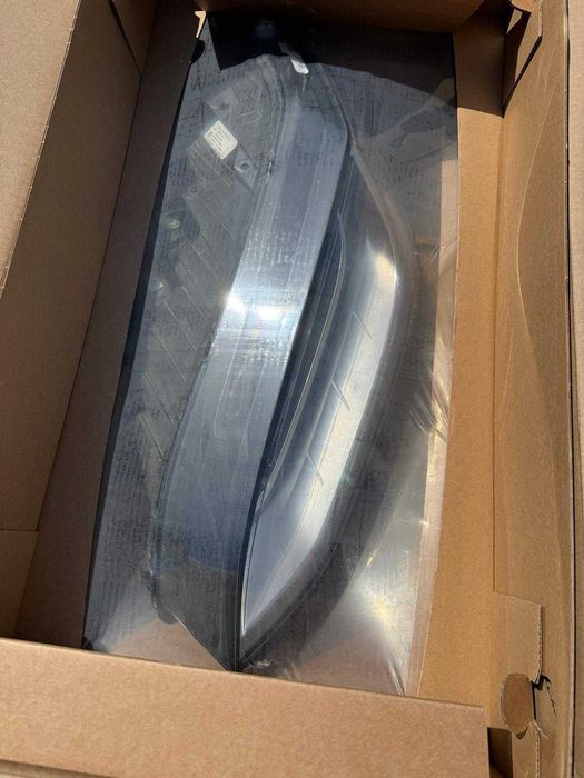 Vand faruri Tesla Model X 2023 (modelul fara matrix led)